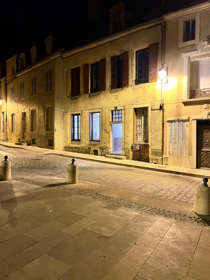 Maison Dans Quartier Historique : La Grenouille Avallon Exterior foto