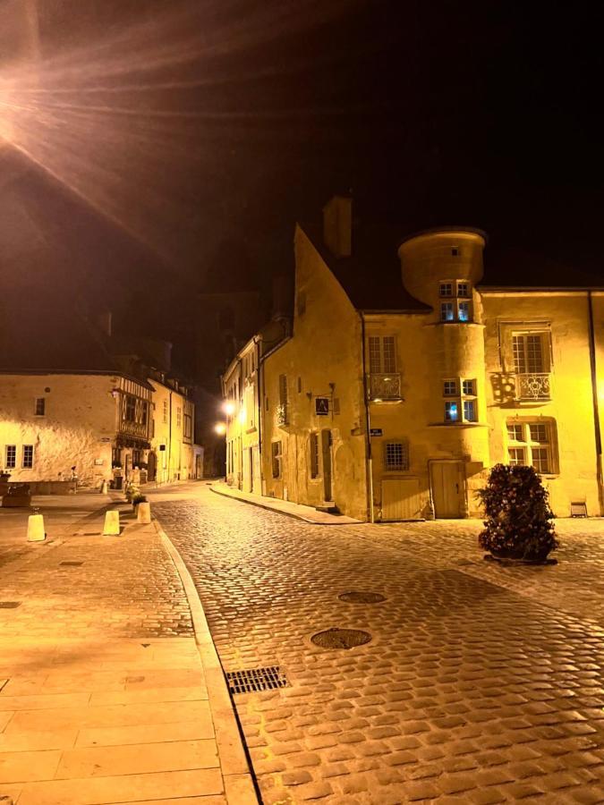 Maison Dans Quartier Historique : La Grenouille Avallon Exterior foto